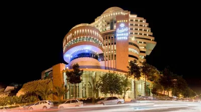 پروژه شیراز هتل بزرگ شیراز با اتصالات توپی برزیل